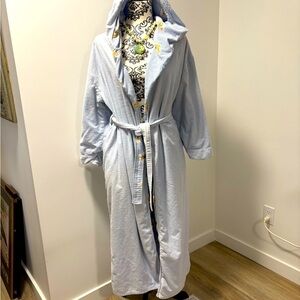 Women’s size M reversible hooded Flannel LaSenza Housecoat